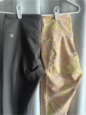 Fabletics Gray Solid Leggings + Pastel Swirl Print Leggings bundle